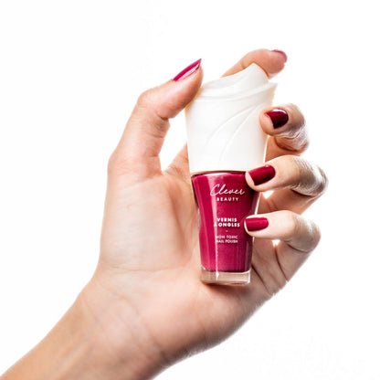 vernis ongles framboise vitamine